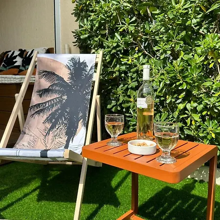 Charming With Garden In Roquebrune * La Garonnette-Plage